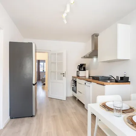 Düren Fp24: Monteure Aufgepasst! *